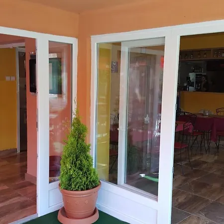 Havanna Etterem Es Vendeghaz 게스트하우스 Putnok